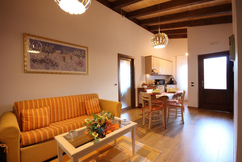 Residence Villa Rosi Laureana Cilento Exterior photo